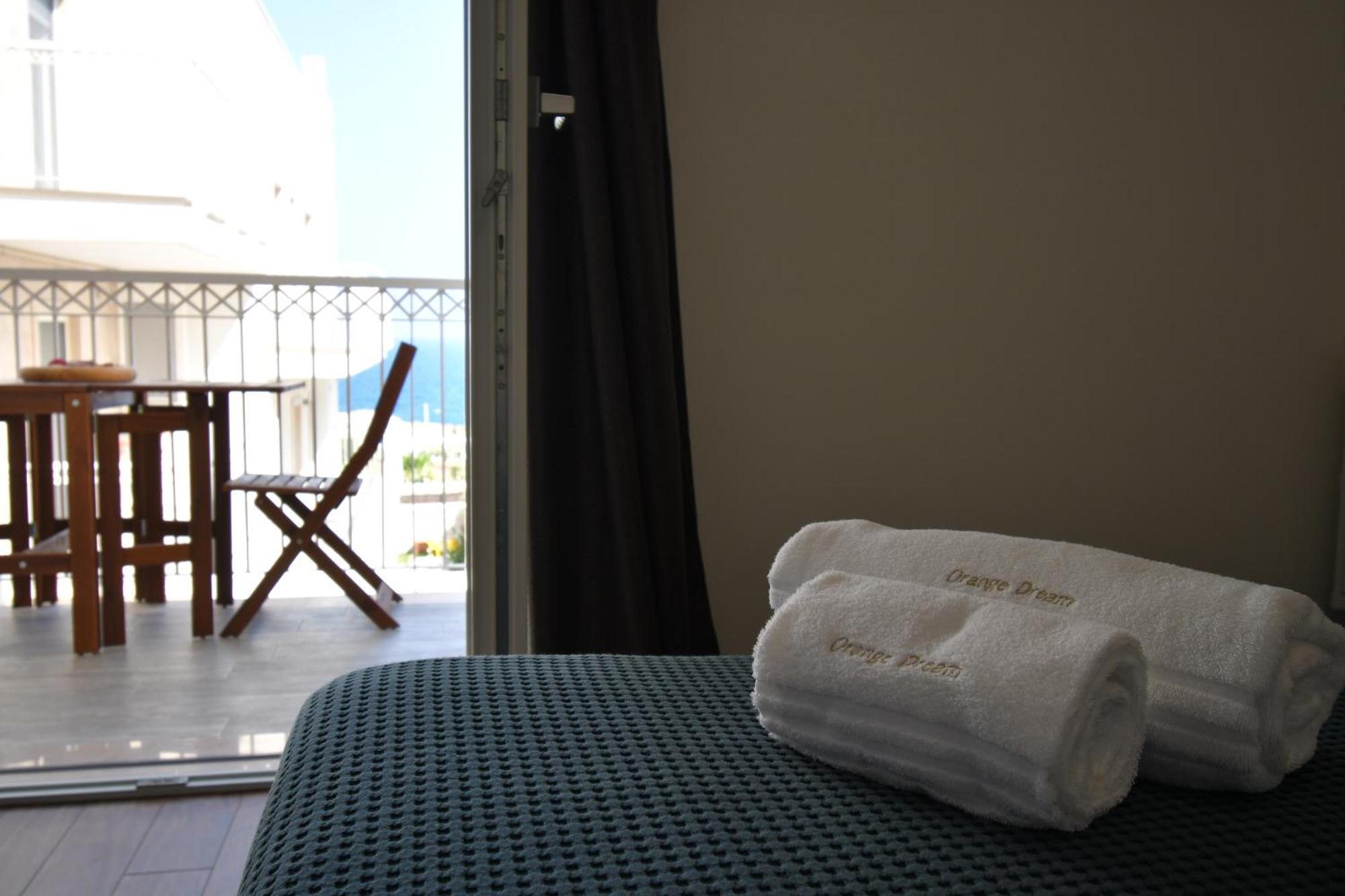Orange Dream Hotell Polignano a Mare Eksteriør bilde
