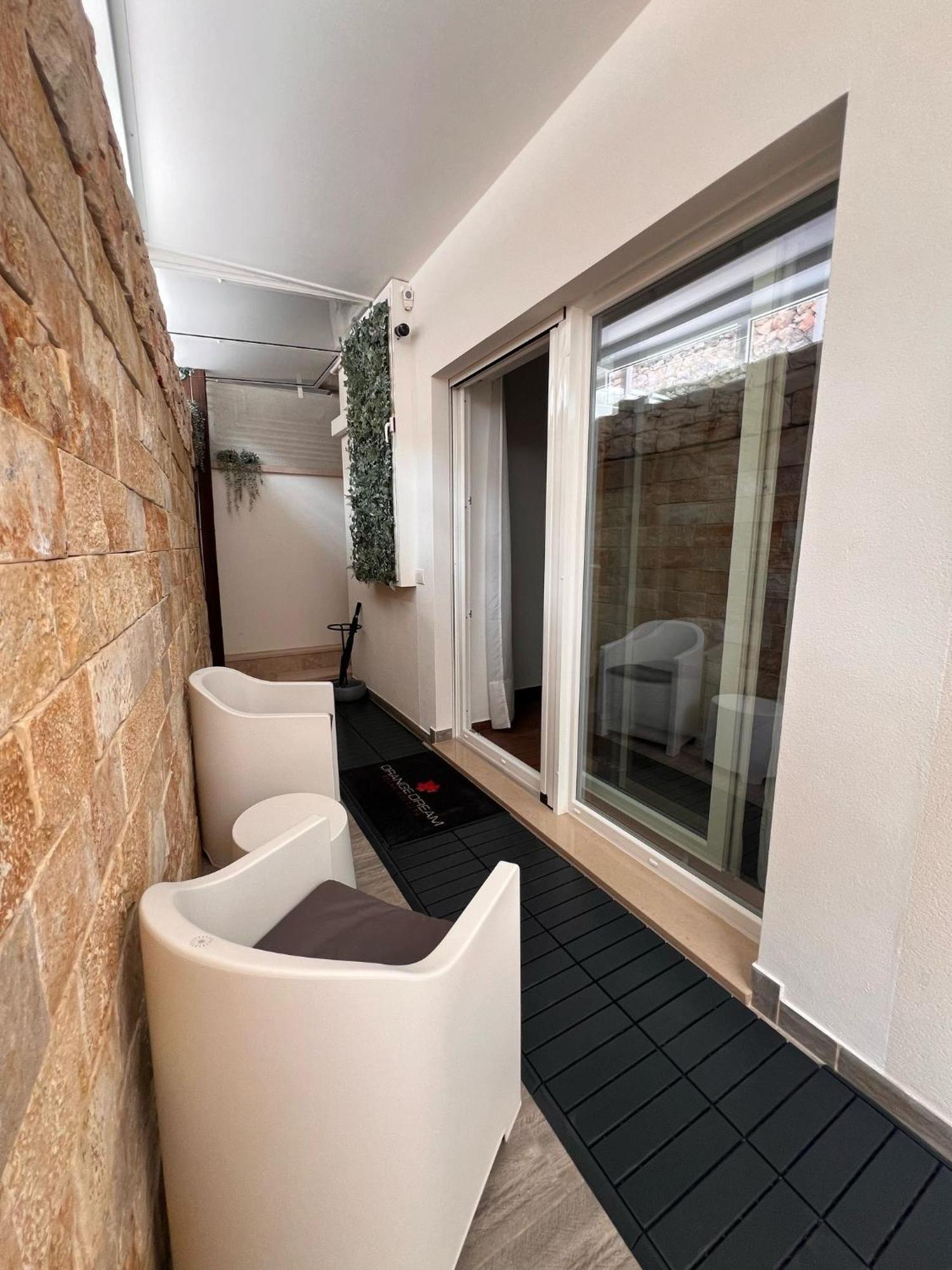 Orange Dream Hotell Polignano a Mare Rom bilde